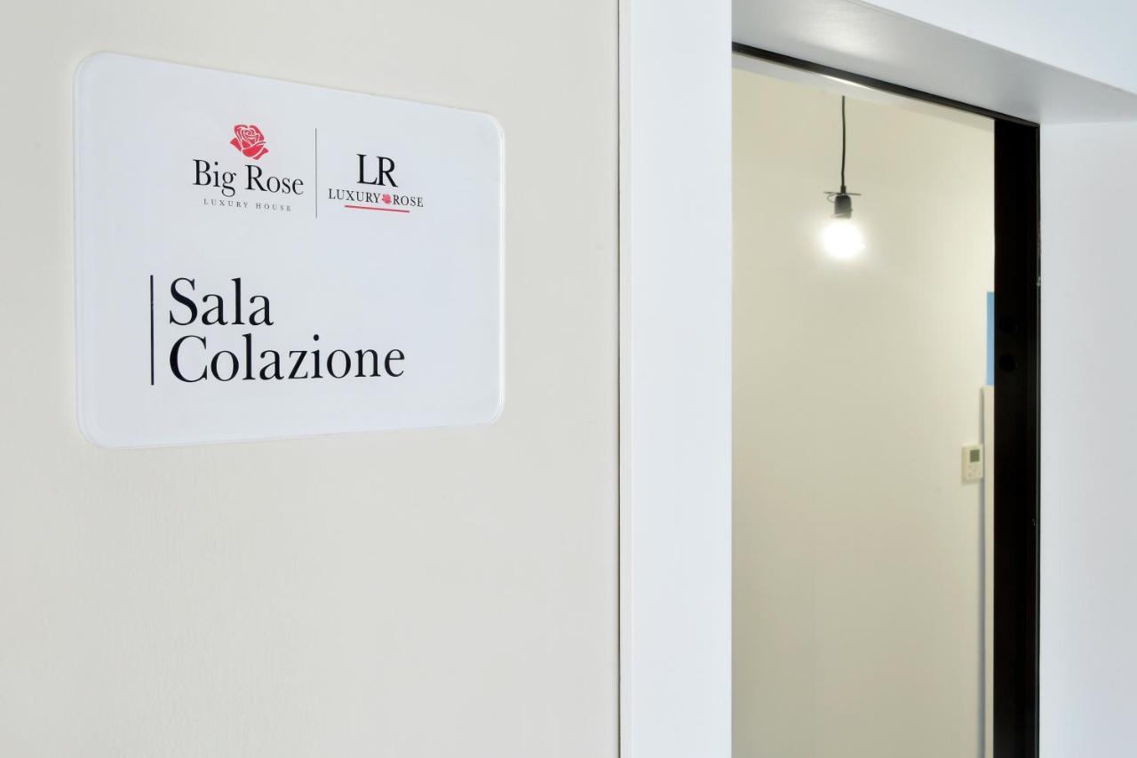 Big Rose Hotel Rossano Exterior photo